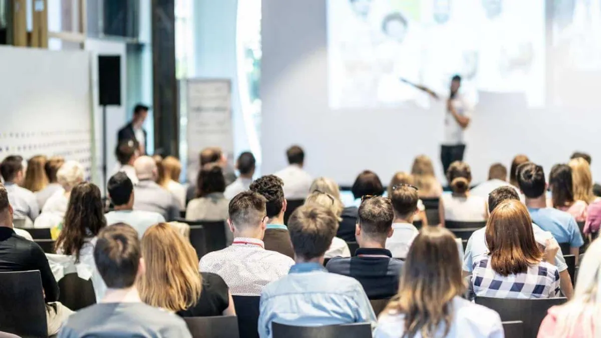 Entreprise : pourquoi organiser un séminaire ?